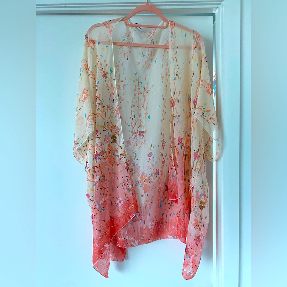 Ricki's l Spring Garden Motif Duster
